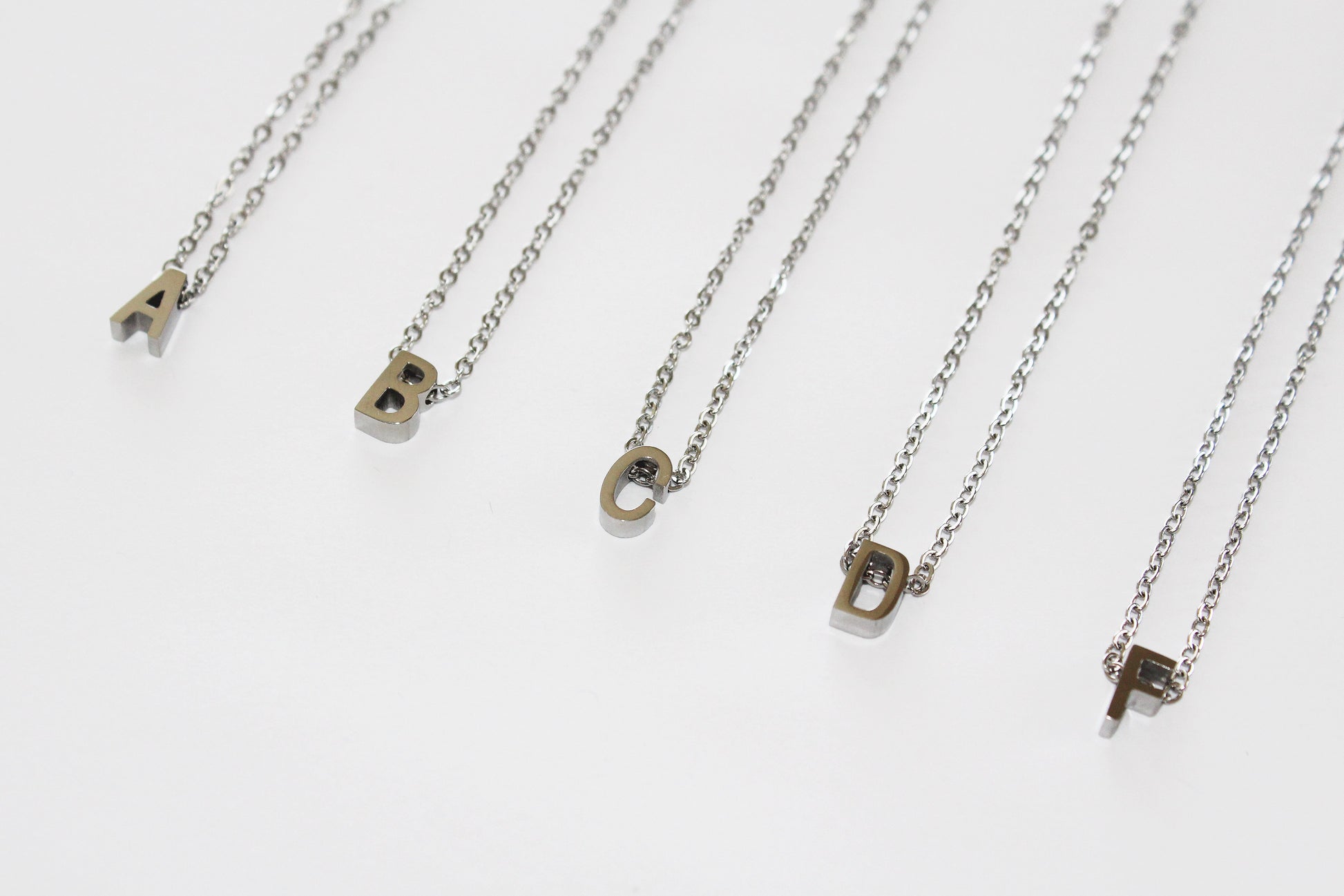 Collar Inicial Lisa