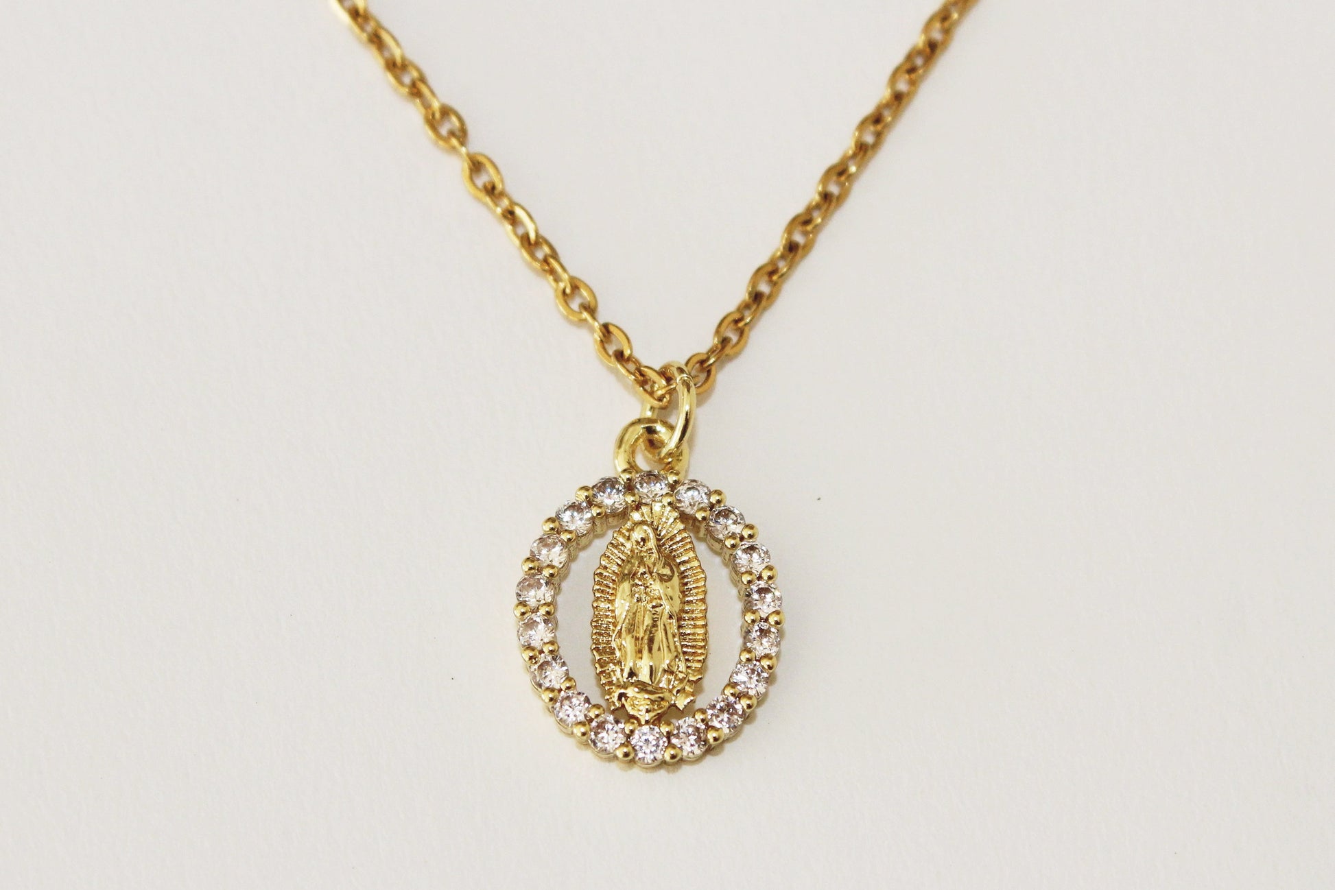 Collar Medalla Virgen de Guadalupe